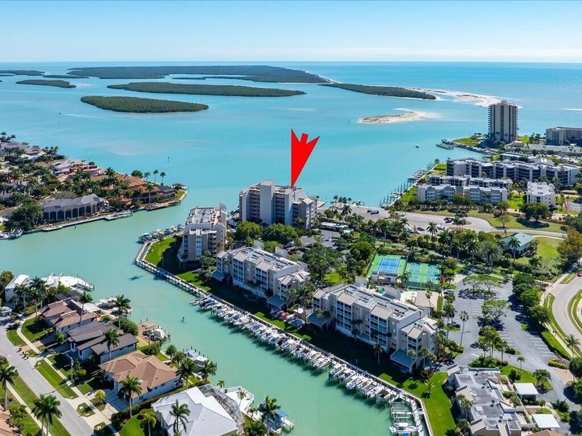 Yes! Yes, this is one to see! The views you want. The renovated - Beach Condo for sale in Marco Island, Florida on Beachhouse.com