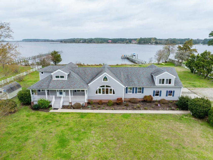 Luxurious Waterfront Living Awaits You! Escape to your own - Beach Home for sale in Onancock, Virginia on Beachhouse.com