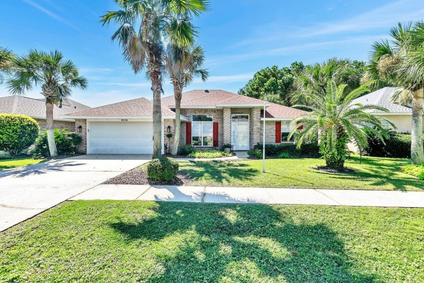 Set in a desirable lakeside neighborhood, this home offers a - Beach Home for sale in Destin, Florida on Beachhouse.com