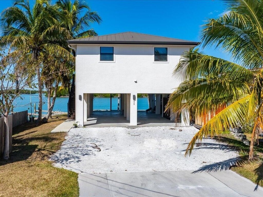 PRICE DROP!!! DEEP DIRECT GULF ACCESS two sides of the property - Beach Home for sale in Goodland, Florida on Beachhouse.com