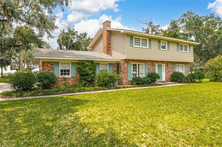 NEW LISTING WITH SPECTACULAR VIEWS OF A TIDAL CREEK, MARSH, AND - Beach Home for sale in Brunswick, Georgia on Beachhouse.com