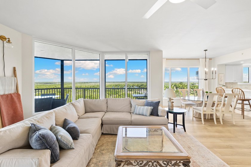 Exceptional 7th-floor end-unit residence in Serano at Hammock - Beach Condo for sale in Naples, Florida on Beachhouse.com