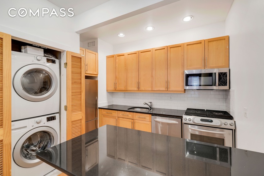 Spanning a generous 758 square feet, the sheer scale of this - Beach Condo for sale in New York, New York on Beachhouse.com