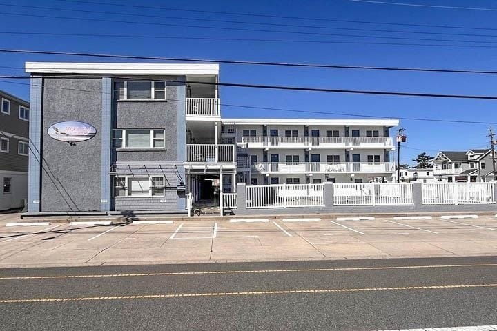 *Highest and best offers are requested by 12 pm (noon) on - Beach Condo for sale in North Wildwood, New Jersey on Beachhouse.com