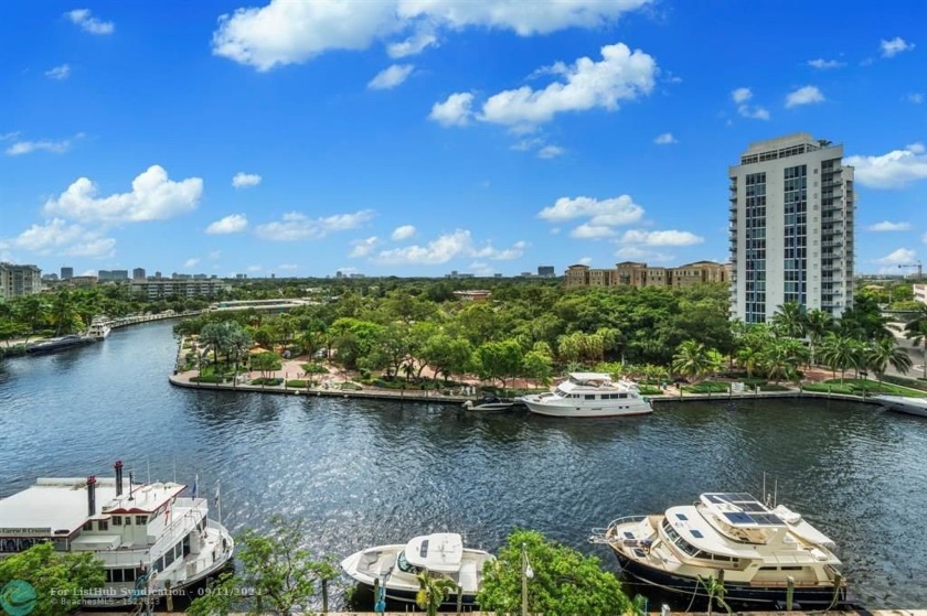 DIRECT RIVER VIEWS IN THE HEART OF LAS OLAS! THIS MODIFIED FLOOR - Beach Condo for sale in Fort Lauderdale, Florida on Beachhouse.com