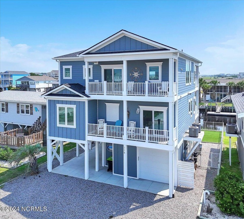 Rarely does such a nice canal home that has been barely used - Beach Home for sale in Holden Beach, North Carolina on Beachhouse.com