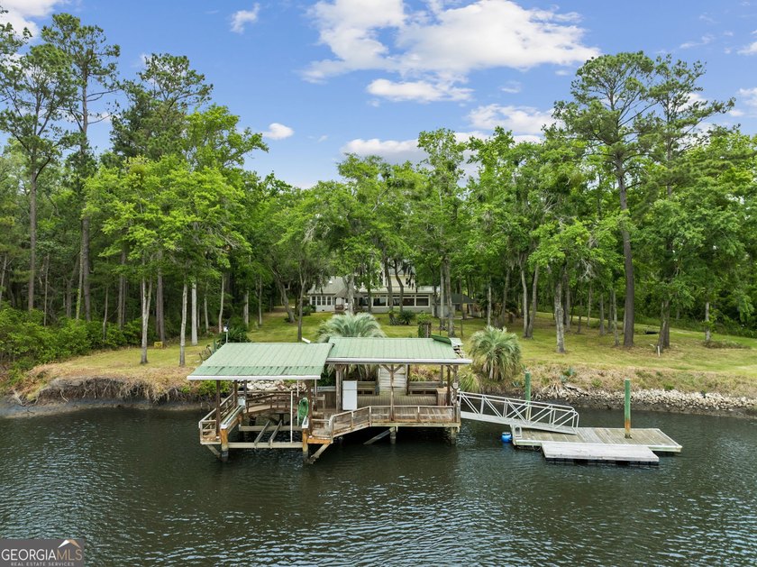 3.25 acres, PRIVATE, no HOA, HUGE dock, 3,300 sq ft red iron - Beach Home for sale in Woodbine, Georgia on Beachhouse.com