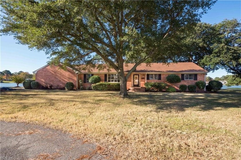 This amazing home offers the best of both worlds! Charming - Beach Home for sale in Virginia Beach, Virginia on Beachhouse.com