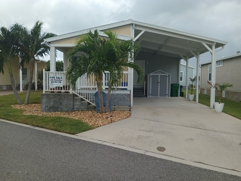 LOCATION! LOCATION!! 2017 PALM HARBOR 2/2 1,440 sq.ft!! Large - Beach Home for sale in Melbourne Beach, Florida on Beachhouse.com