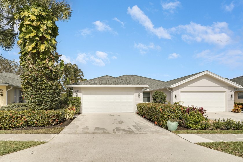 New roof 2023! Sought after 2 bedroom plus 190 square foot - Beach Home for sale in Jupiter, Florida on Beachhouse.com