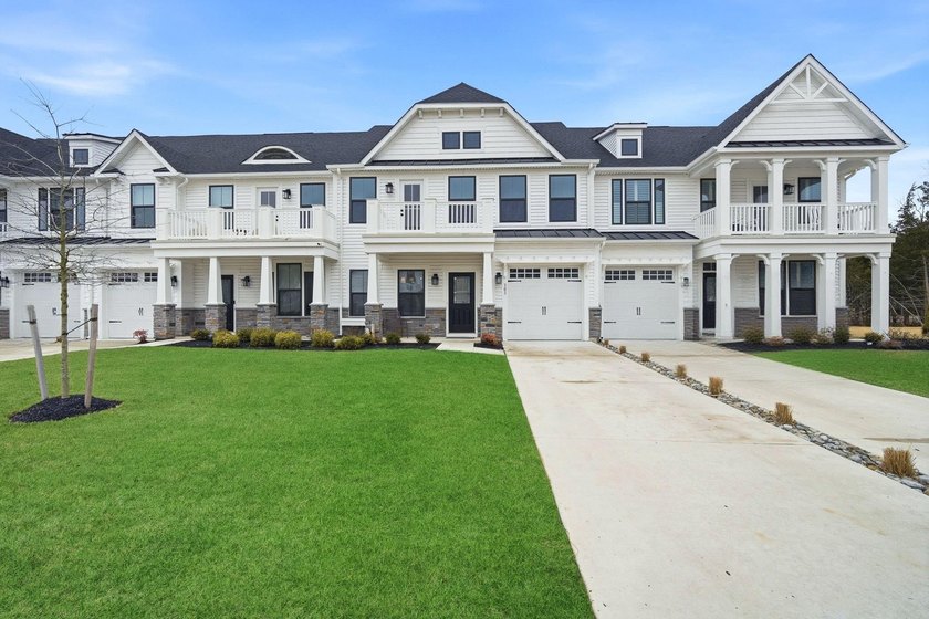 Welcome to 303 Southgate Rd, Coastal Luxury in Stone Harbor - Beach Condo for sale in Cape May Court House, New Jersey on Beachhouse.com