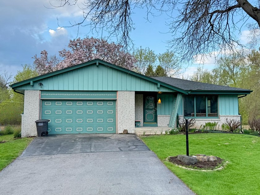Charming chalet style ranch with a mid-century modern vibe and - Beach Home for sale in Racine, Wisconsin on Beachhouse.com
