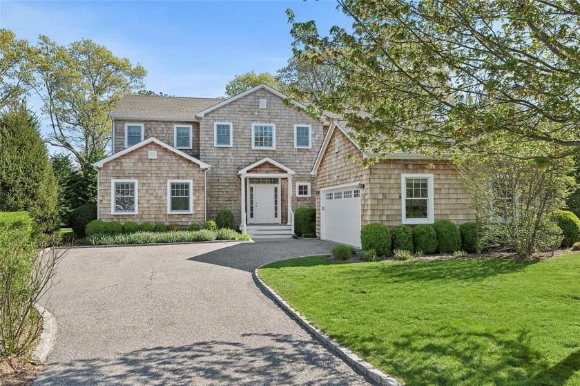 Rarely does a townhome in Jessup's Landing come to market - - Beach Condo for sale in Quogue, New York on Beachhouse.com