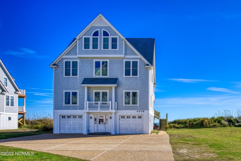 This oceanfront home is in Ocean Ridge Village, a prestigious - Beach Home for sale in North Topsail Beach, North Carolina on Beachhouse.com