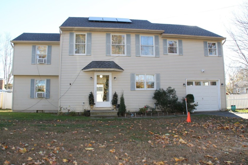 This is a rare opportunity to live by the water year round in - Beach Home for sale in Old Saybrook, Connecticut on Beachhouse.com