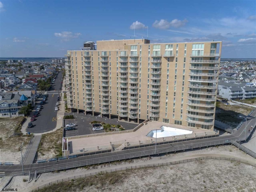Gardens Plaza Beauty with views of the Ocean to the Bay and the - Beach Condo for sale in Ocean City, New Jersey on Beachhouse.com