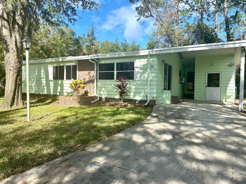 2 bedroom 2 bath home located in Bear Creek Village has 3 - Beach Home for sale in Ormond Beach, Florida on Beachhouse.com