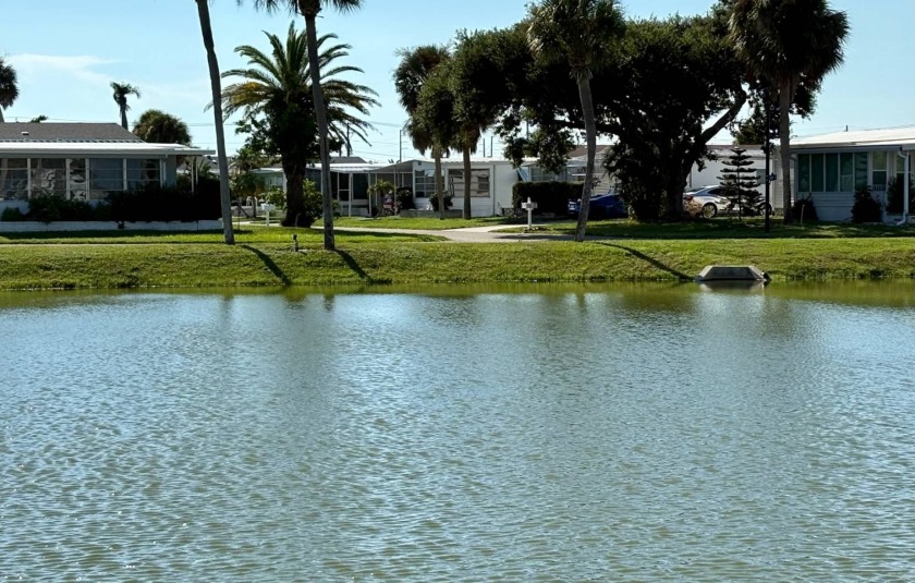 Begin your next chapter in sunny Florida's Gulf Coast. Located - Beach Home for sale in Venice, Florida on Beachhouse.com