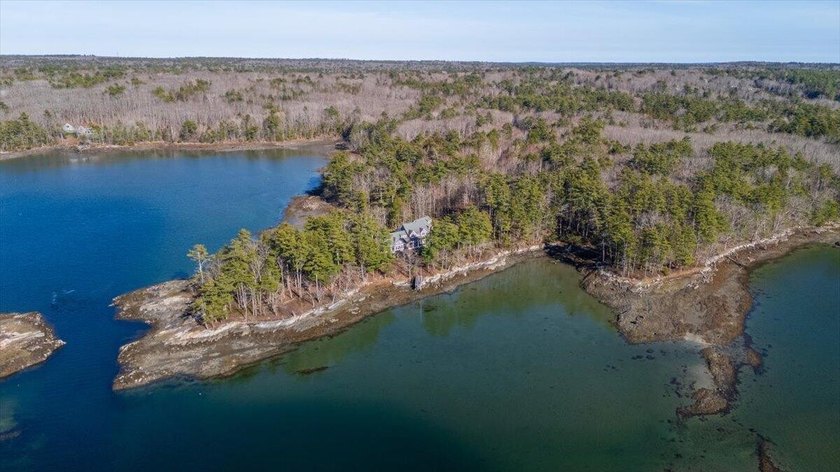 Glidden Ledge - an outstanding 13.35A+- acre waterfront property - Beach Home for sale in South Bristol, Maine on Beachhouse.com