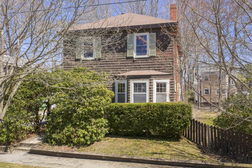 Welcome to 192 Harriet Street in South Portland--on the market - Beach Home for sale in South Portland, Maine on Beachhouse.com