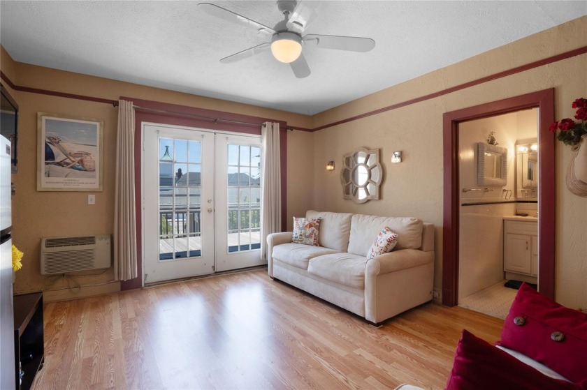 Charming Studio Condominium in the Heart of Westhampton Beach!
 - Beach Condo for sale in Westhampton Beach, New York on Beachhouse.com