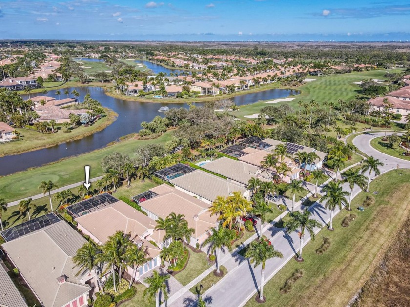 Great Preserve home with open floor plan and pool over golf - Beach Home for sale in West Palm Beach, Florida on Beachhouse.com