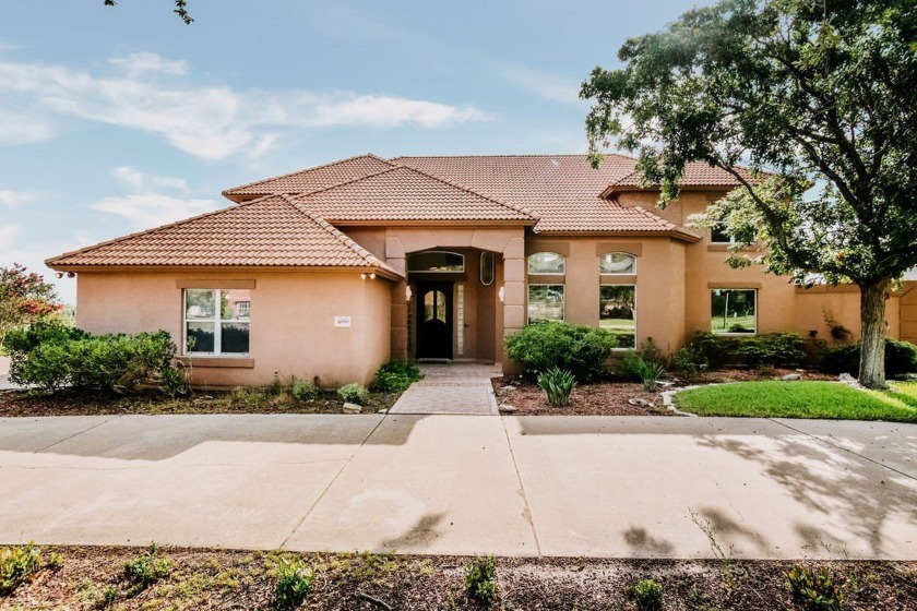 A Heartfelt Legacy on Oso Creek Tucked along the tranquil banks - Beach Home for sale in Corpus Christi, Texas on Beachhouse.com