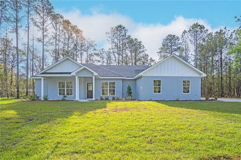 xperience coastal living in this beautiful 4 bedroom, 2 bath - Beach Home for sale in Townsend, Georgia on Beachhouse.com