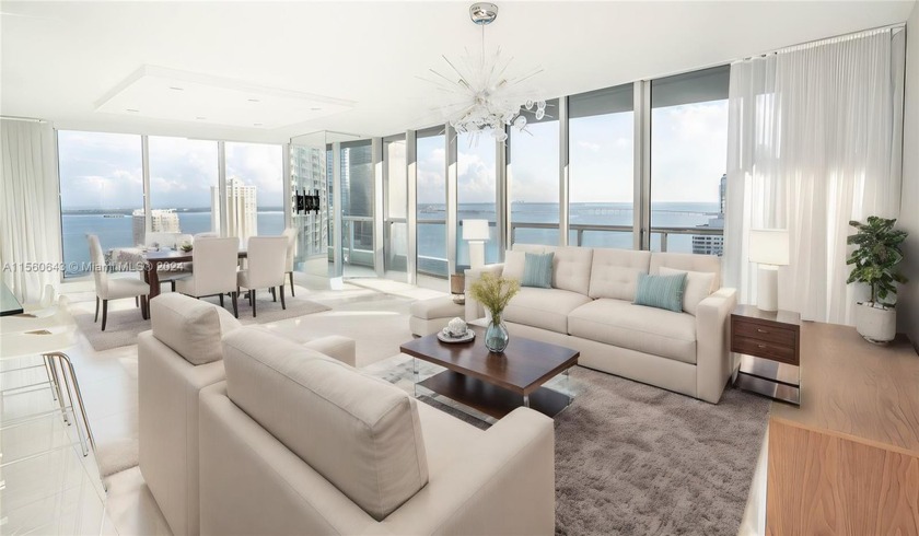BEST PRICE FOR A HIGH FLOOR in Icon Brickell by Philippe Starck - Beach Condo for sale in Miami, Florida on Beachhouse.com