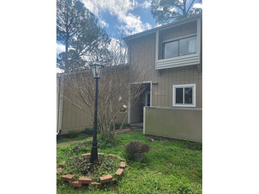 $2500 Seller Credit offered on this Beautiful waterfront 2-bed - Beach Townhome/Townhouse for sale in New Bern, North Carolina on Beachhouse.com
