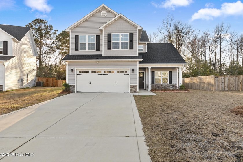 Welcome to desirable community of The Shores at - Beach Home for sale in Sneads Ferry, North Carolina on Beachhouse.com