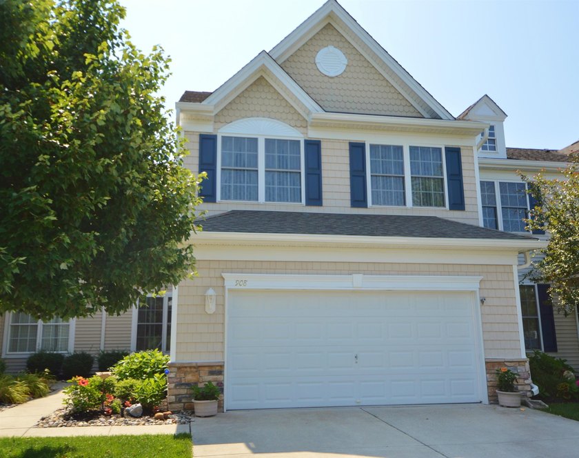 This lovely Fordham-model town home with almost 2300 square feet - Beach Townhome/Townhouse for sale in Swainton, New Jersey on Beachhouse.com