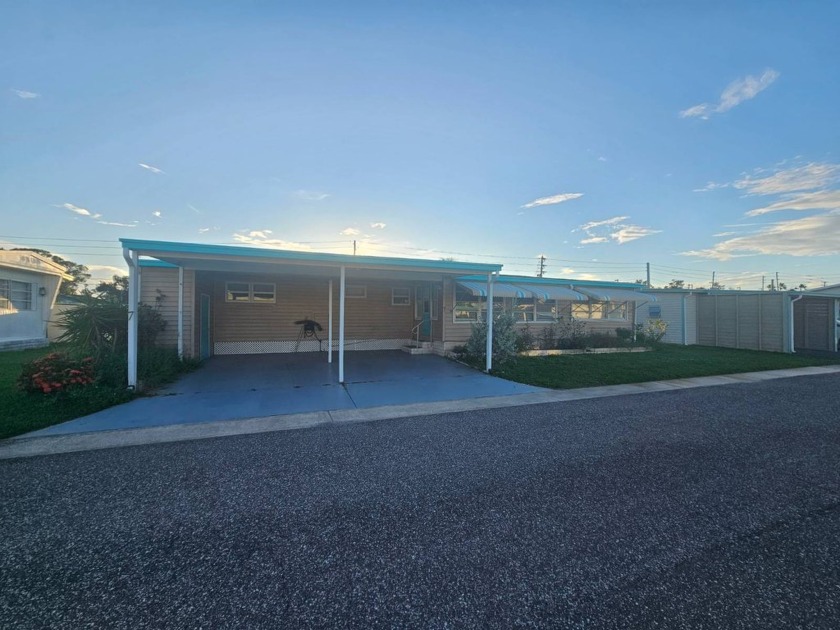 El Dorado Mobile Home Park - Largo, Florida    Pictures of - Beach Home for sale in Largo, Florida on Beachhouse.com