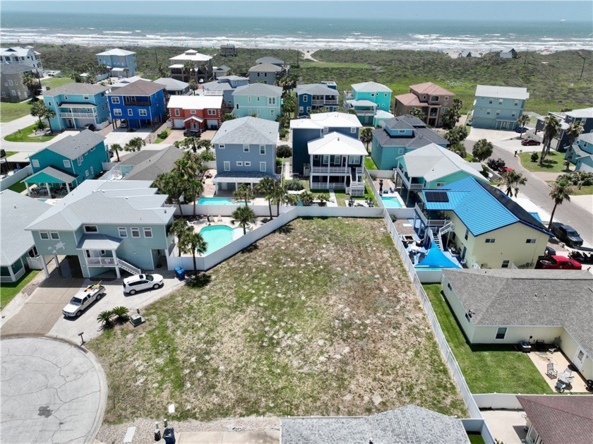 Discover a rare opportunity tucked away just off 11th Street in - Beach Lot for sale in Port Aransas, Texas on Beachhouse.com