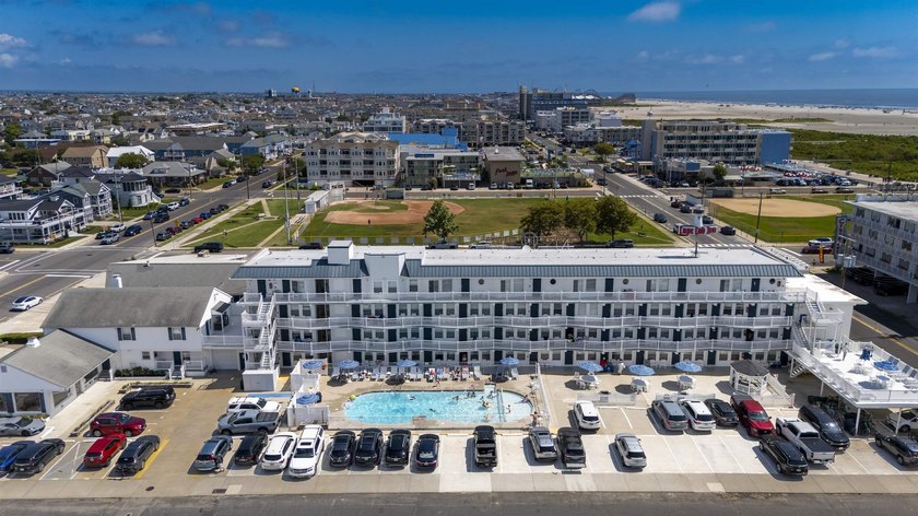 This amazing house with six bedrooms and five full baths that is - Beach Condo for sale in Wildwood Crest, New Jersey on Beachhouse.com