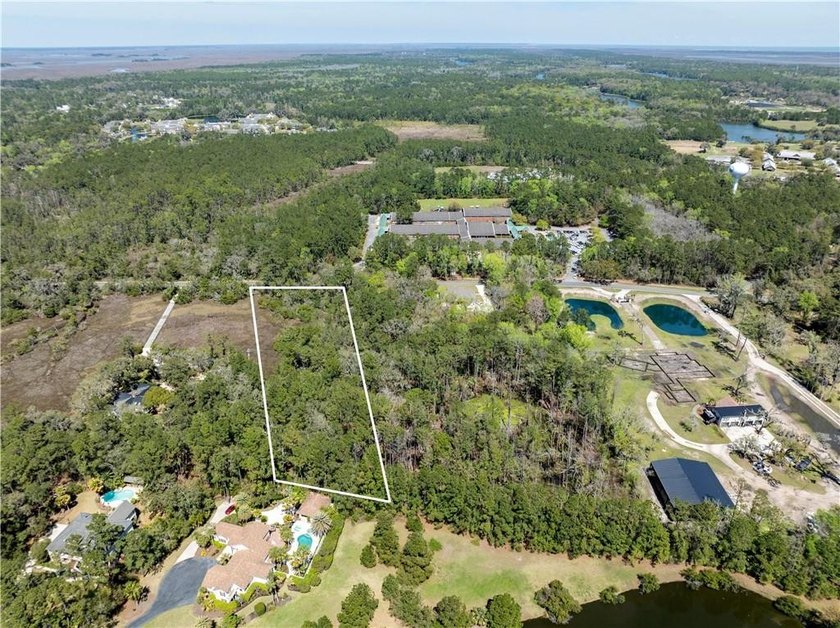 A rare and private 2.5-acre island treasure awaits. Create your - Beach Acreage for sale in Saint Simons, Georgia on Beachhouse.com