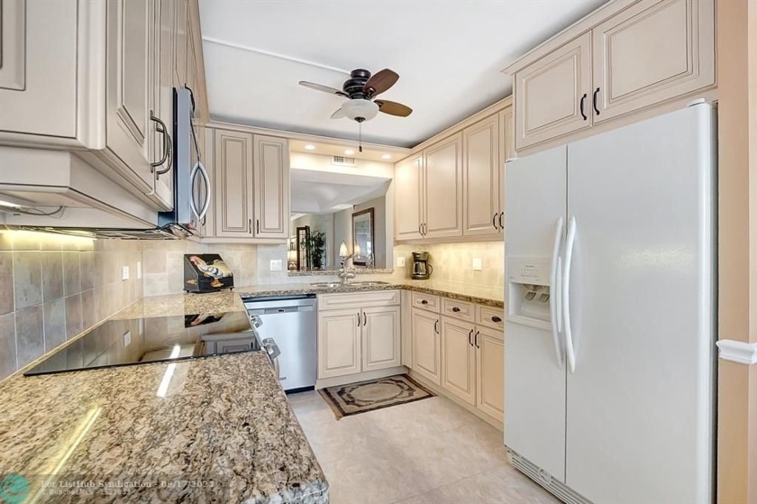 Newly Priced! Submit all Offers! Experience Luxury Living in - Beach Condo for sale in Boca Raton, Florida on Beachhouse.com