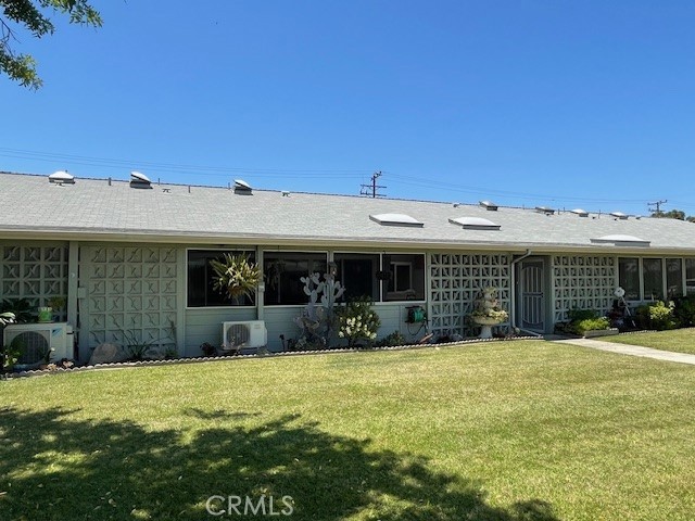 (Mutual 12-70-C) WELOME HOME!! Darling upgraded cottage on a - Beach Other for sale in Seal Beach, California on Beachhouse.com