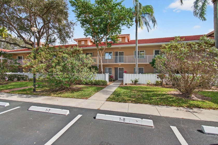 Welcome to this well-maintained 2nd-floor condo in the desirable - Beach Condo for sale in Boynton Beach, Florida on Beachhouse.com