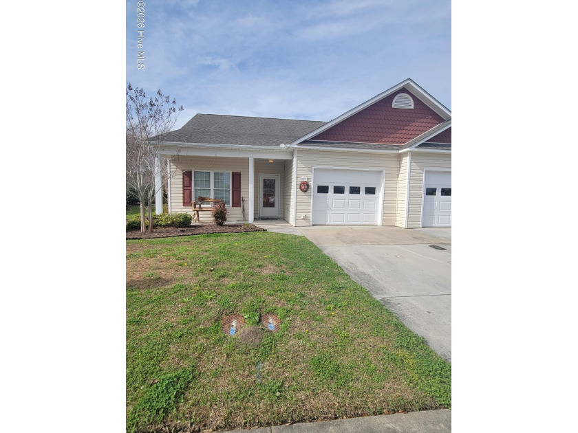 Single-level living in coastal Beaufort! This 2-bedroom, 2-bath - Beach Condo for sale in Beaufort, North Carolina on Beachhouse.com