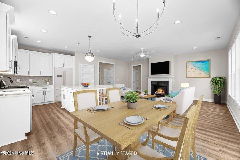 Just in time for spring! This new construction Oxford floor plan - Beach Home for sale in New Bern, North Carolina on Beachhouse.com