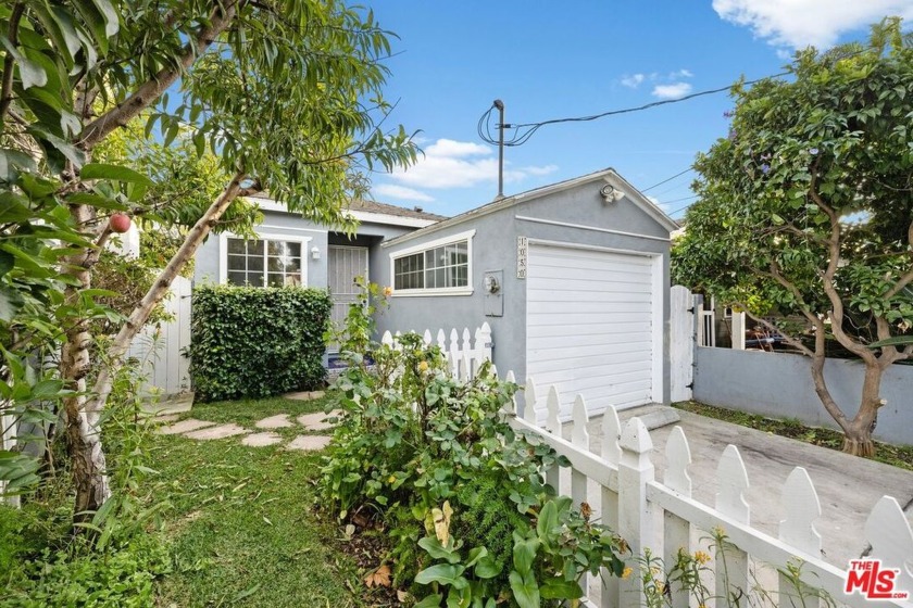 Welcome home to this adorable California Bungalow two blocks to - Beach Home for sale in Venice, California on Beachhouse.com