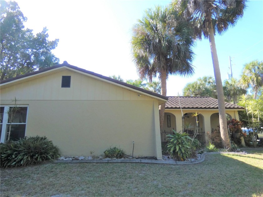 Under contract-accepting backup offers. Welcome to affordable - Beach Home for sale in Hudson, Florida on Beachhouse.com