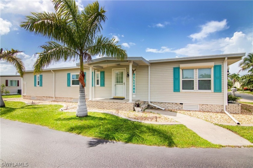 This beautifully updated 2 bedroom, 2 bath home is located in - Beach Home for sale in North Fort Myers, Florida on Beachhouse.com