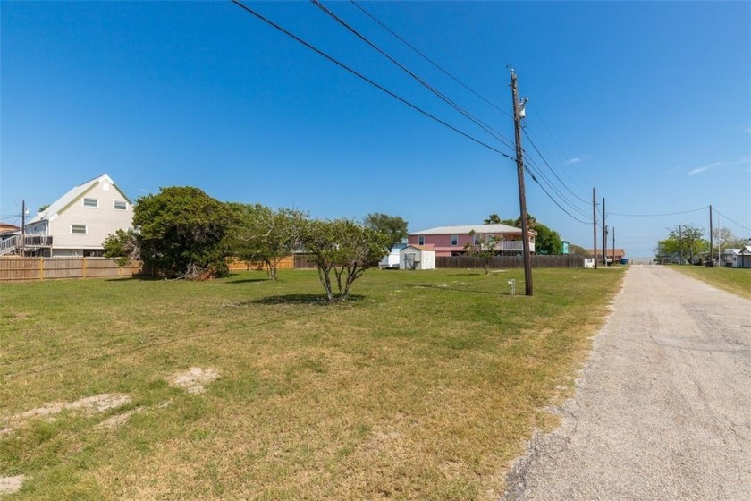 Coastal Double Lot with Laguna Madre Views! Don't miss this rare - Beach Lot for sale in Corpus Christi, Texas on Beachhouse.com