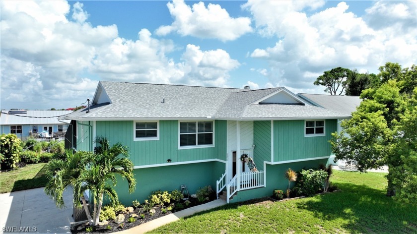 The destination is SW Florida and lifestyle is gracious living - Beach Home for sale in Englewood, Florida on Beachhouse.com