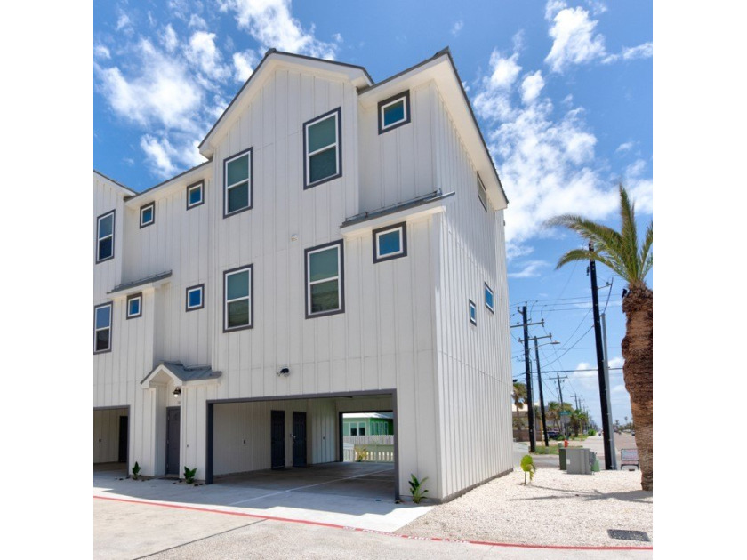 LOCATION,LOCATION,LOCATION.....Fully Furnished home with Swim - Beach Townhome/Townhouse for sale in Port Aransas, Texas on Beachhouse.com