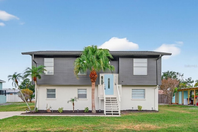 Under contract-accepting backup offers. This beautifully - Beach Home for sale in Palmetto, Florida on Beachhouse.com