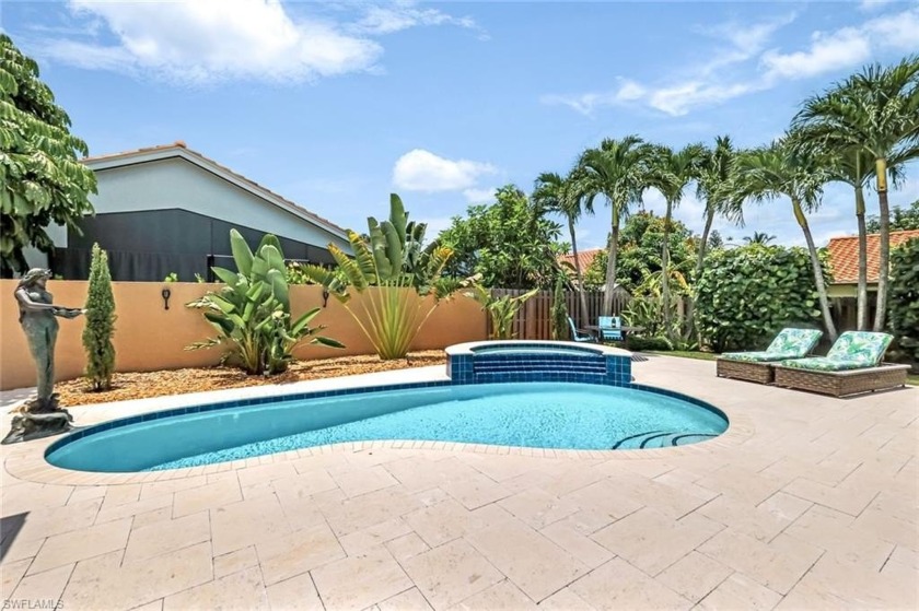 Stunning Bonita Springs Single Family Home 
Move-In Ready, Prime - Beach Home for sale in Bonita Springs, Florida on Beachhouse.com