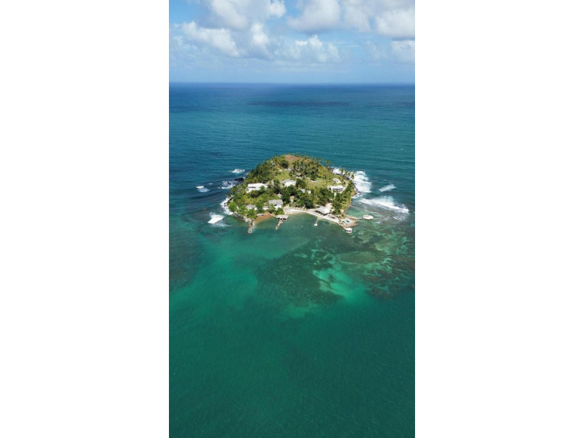 Located in the scenic Costa Arriba region of Colon Province - Beach Lot for sale in Colón,  on Beachhouse.com